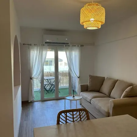 Le Claridge - 4 Prs - Clim - Balcon - 5 Min Plages * Antibes